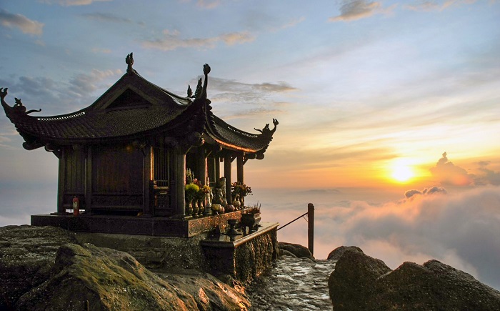 Chùa Đồng - Ngôi chùa linh thiêng trên đỉnh núi Yên Tử